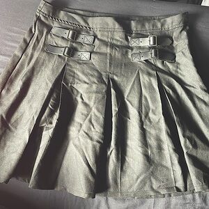 Black Pleated Buckle Skirt (Medium)